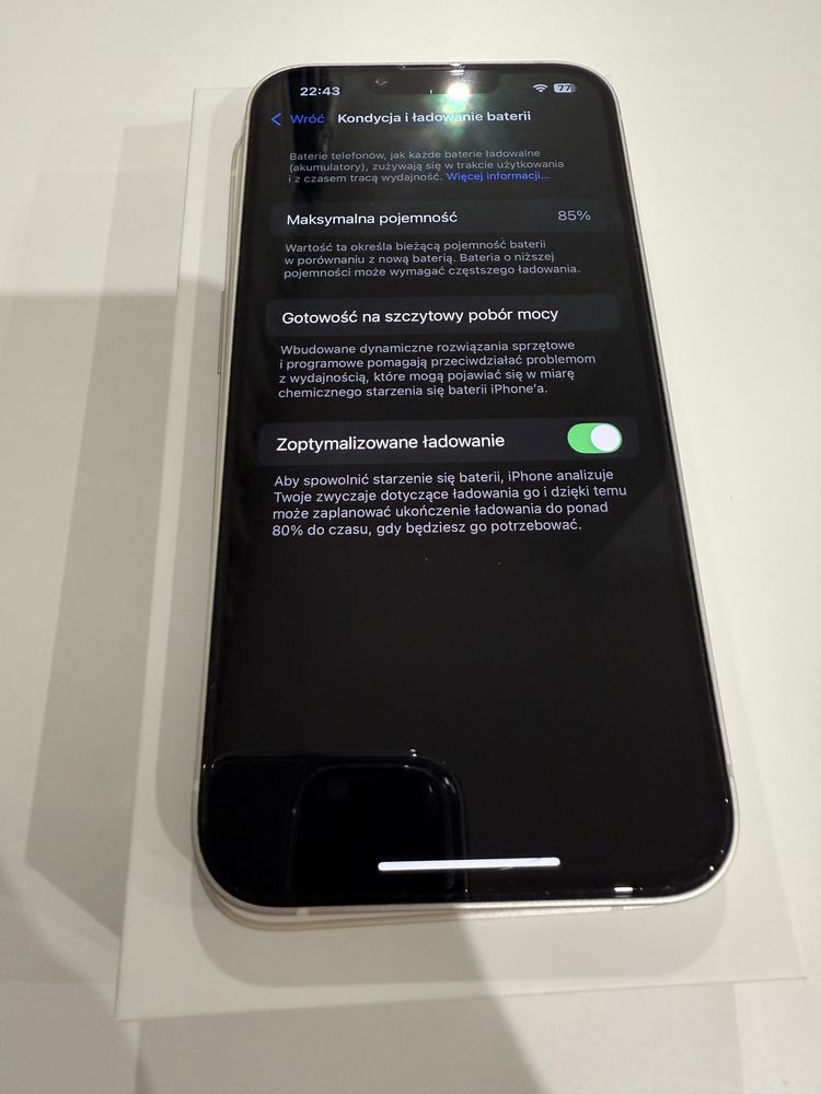 iPhone 13 biały bateria 85%