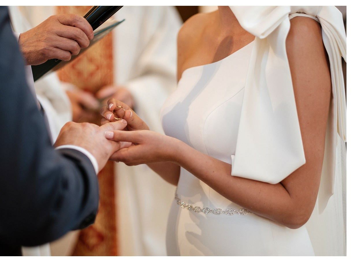 Suknia ślubna 38/M śmietankowa Ivory elegancka nowoczesna tren krótki