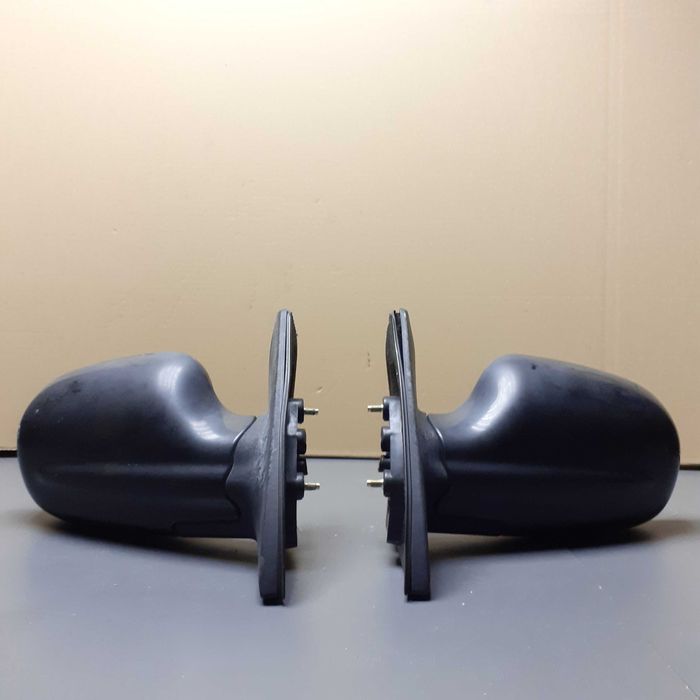 Komplet lusterek Daihatsu Cuore manualne Nr.43