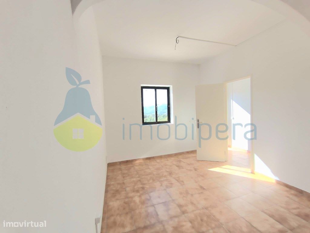 Algarve, Monchique! Terreno de cultura arvense, com 2 urbanos: Urba...
