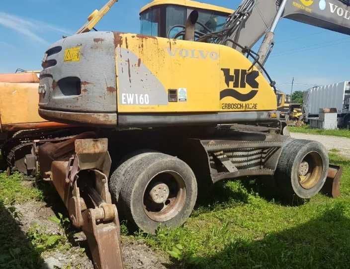 Volvo EW 160 EW 180 Розборка Запчасти Бортова розподільник,