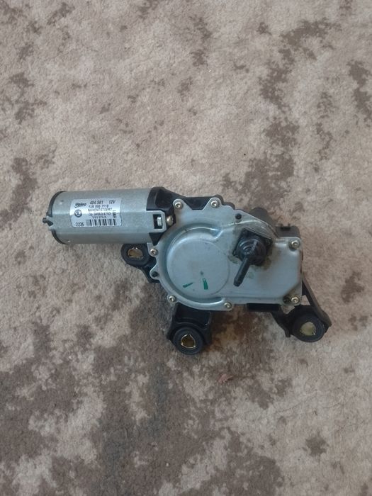 Моторчик для склоочисника (задній)