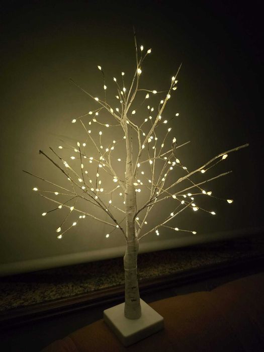 Árvore decoração c/iluminação (várias unidades)