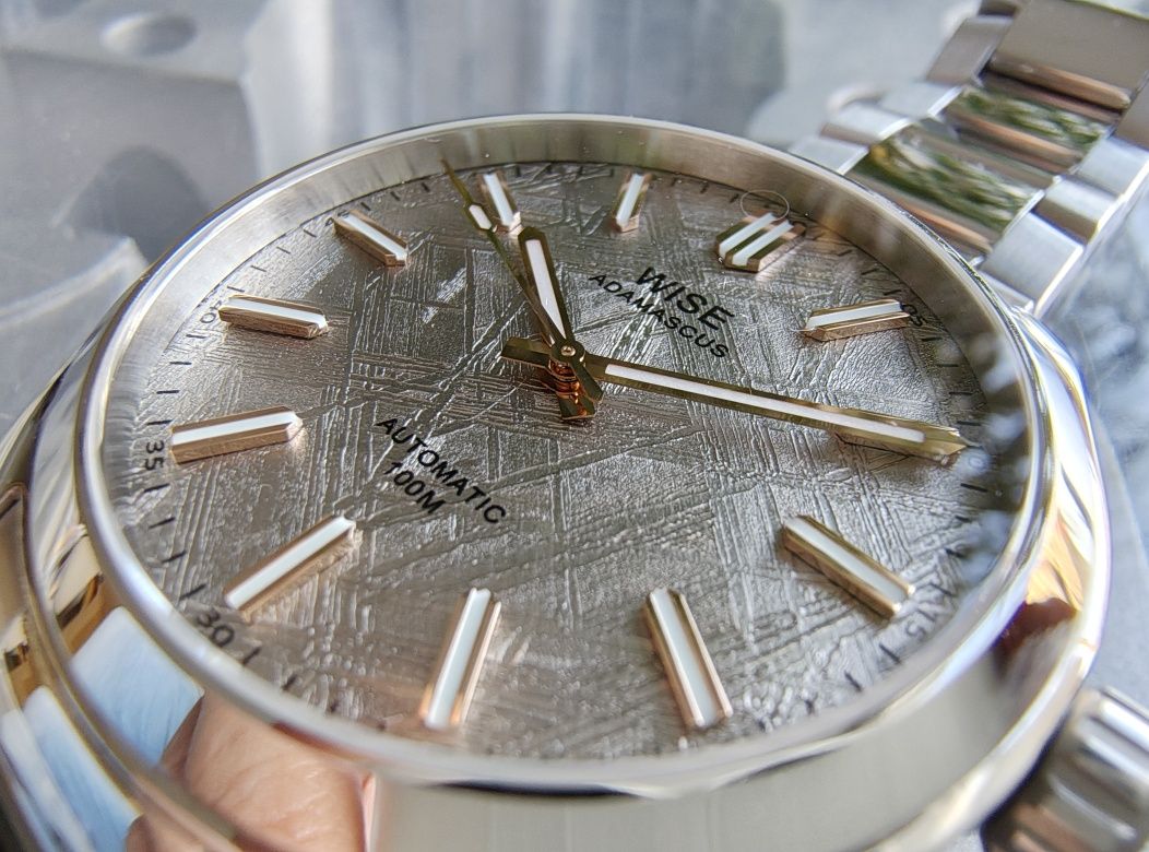 Wise Adamascus AD9M.R Meteorite 39mm