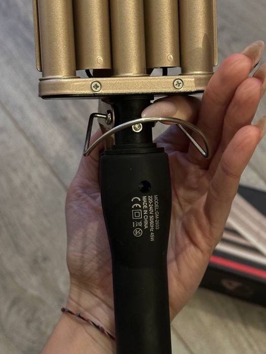 Професійна плойка-щипці для укладання волосся Gemei GM-2933