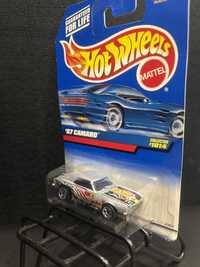 Hot Wheels z 1999 Camaro 67