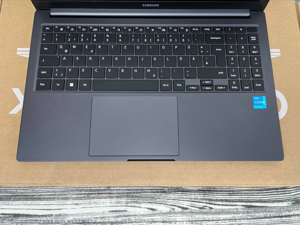 ІДЕАЛ! FHD/IPS/i5-13/8Gb/SSD 256Gb Samsung Galaxy Book 3 NP750XFG