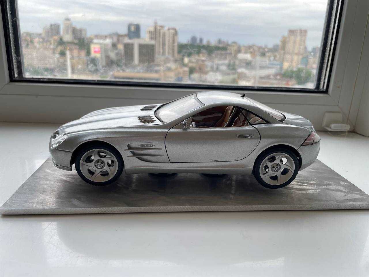 Concept car Mercedes Benz Vision SLR C199 1999 Maisto 1/18