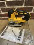 DeWALT DCS334b бесщеточный лобзик