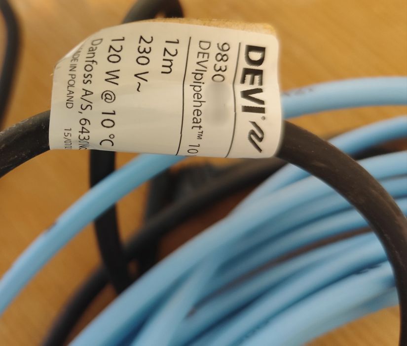 Przewód grzewczy DEVIpipeheat 120W 10C 230V 12m