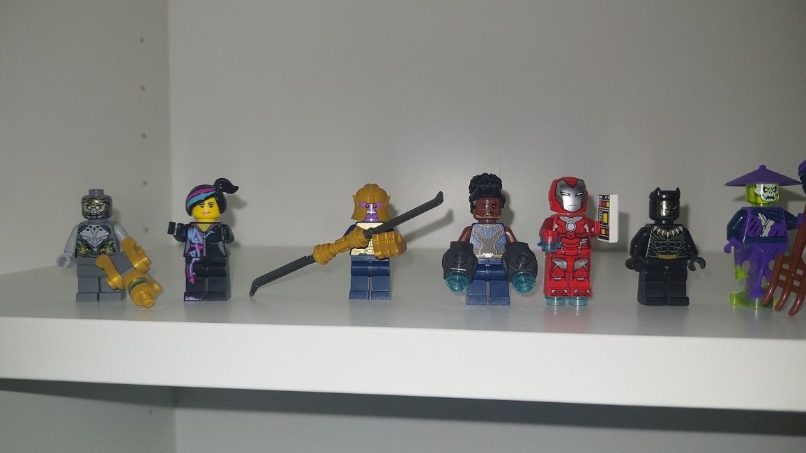 Lego figurki 17 szt mozliwe kupno na sztuki