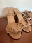 Sapatos super elegantes