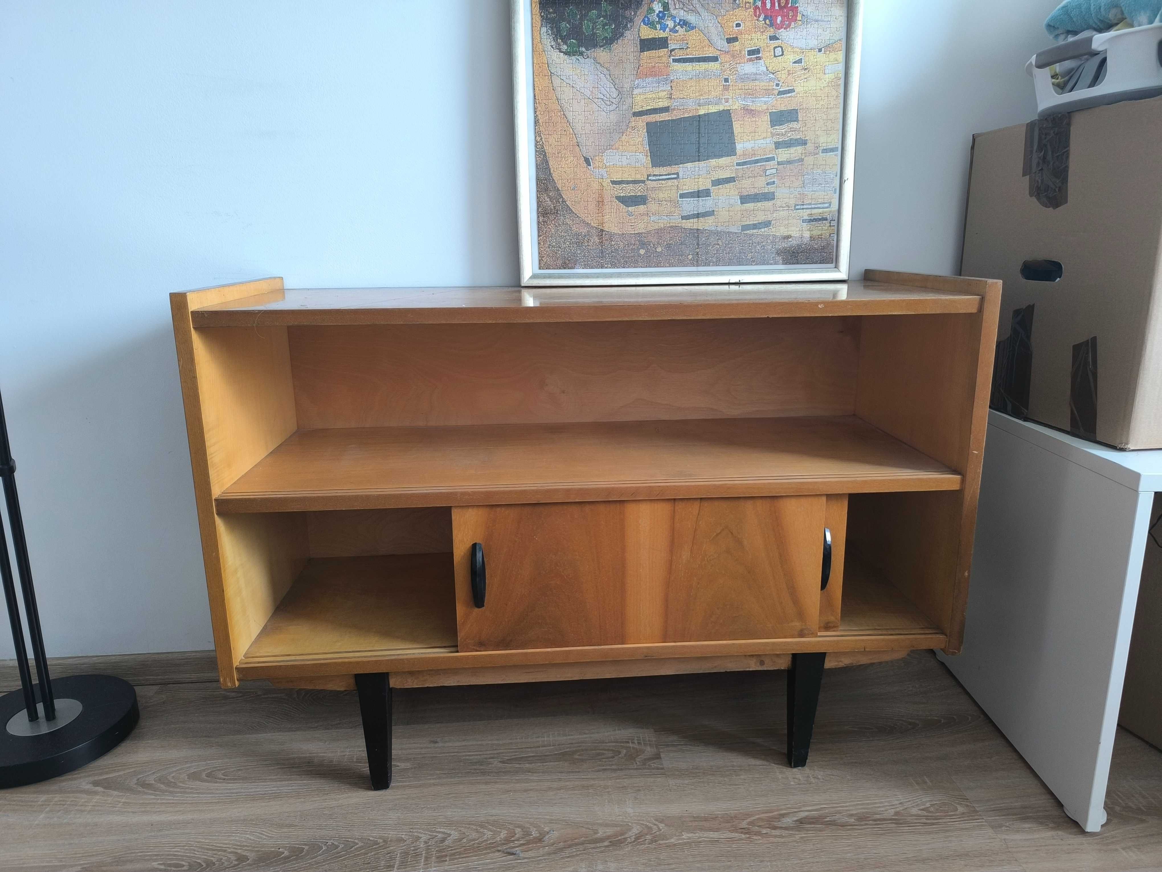 Witryna z 1964 roku.