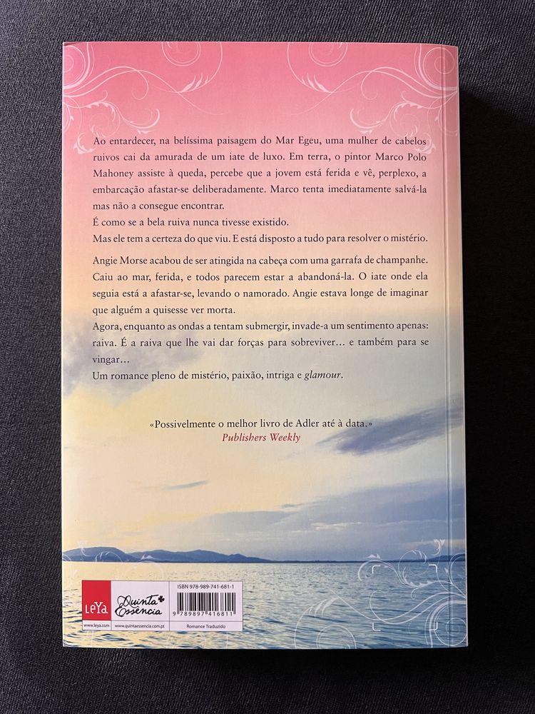Livro “Desaparecida” de Elizabeth Adler