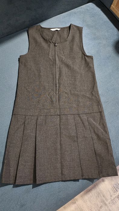 Шкільний сарафан