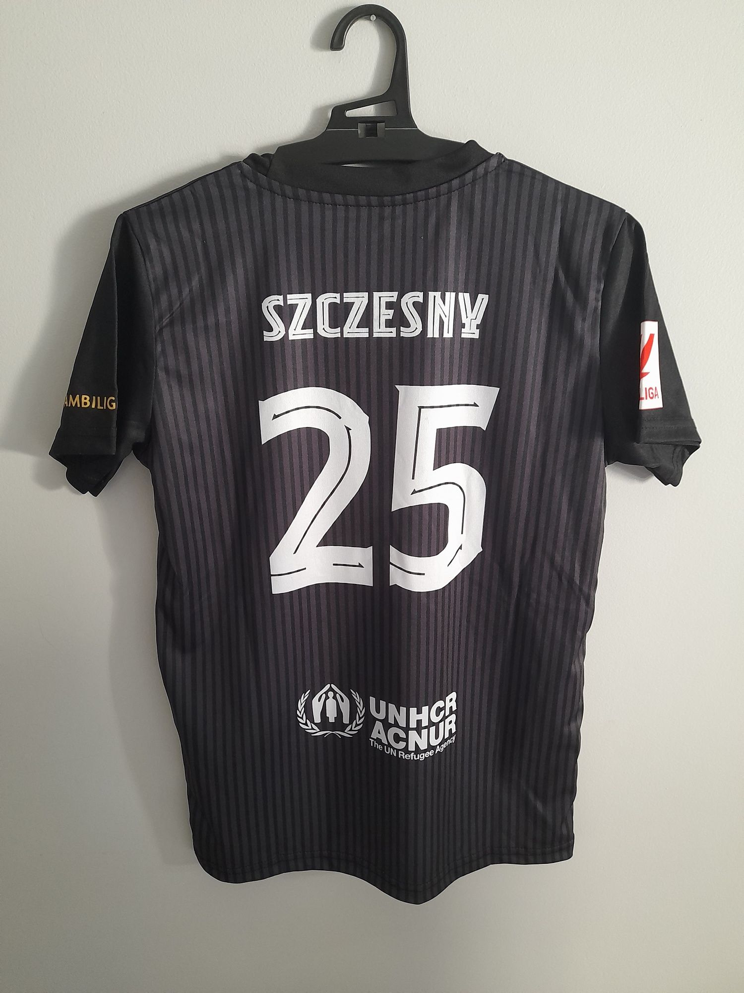 Koszulka Szczęsny +spodenki r.146/152