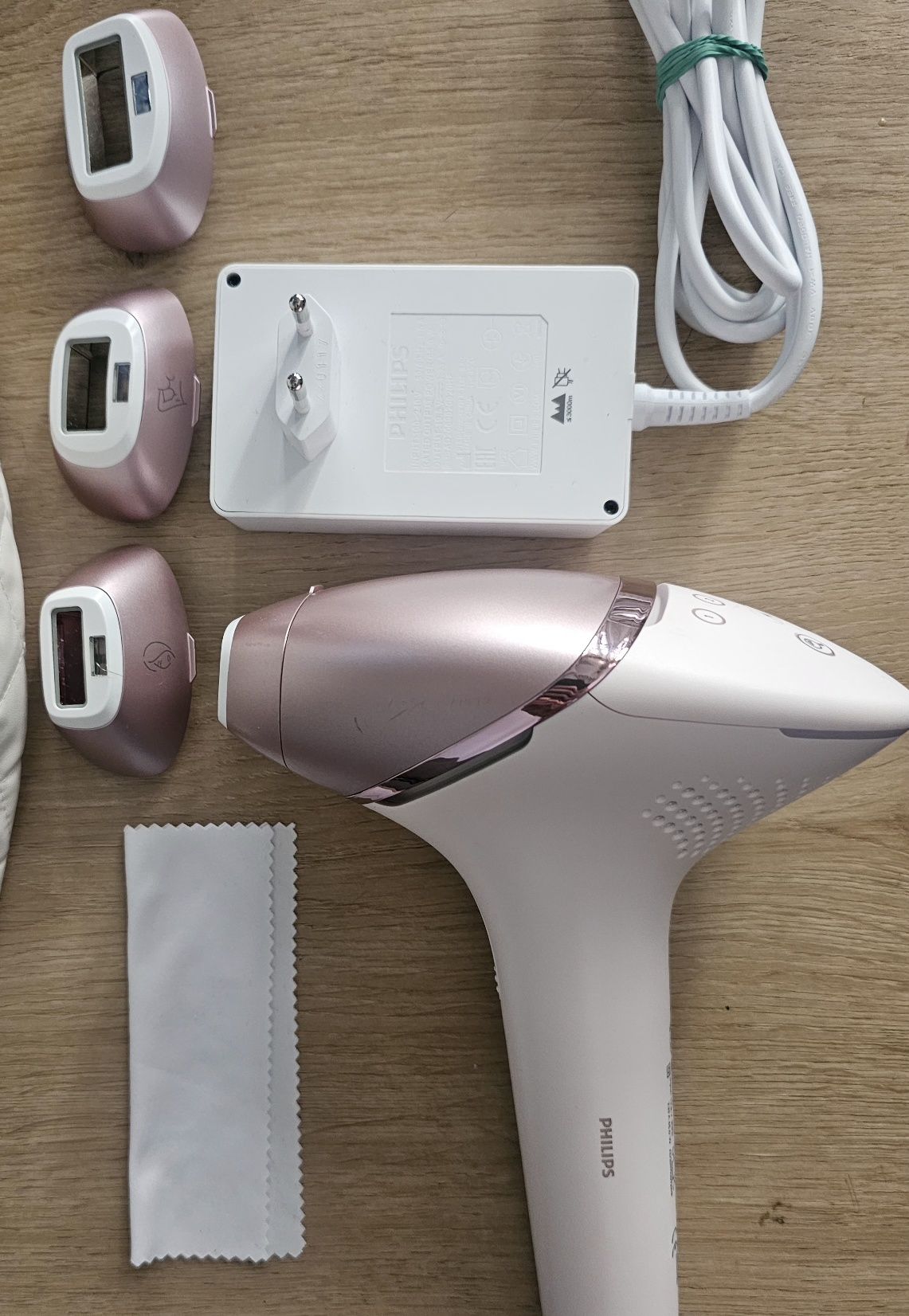 Depilator laserowy Philips NL9260AD-4