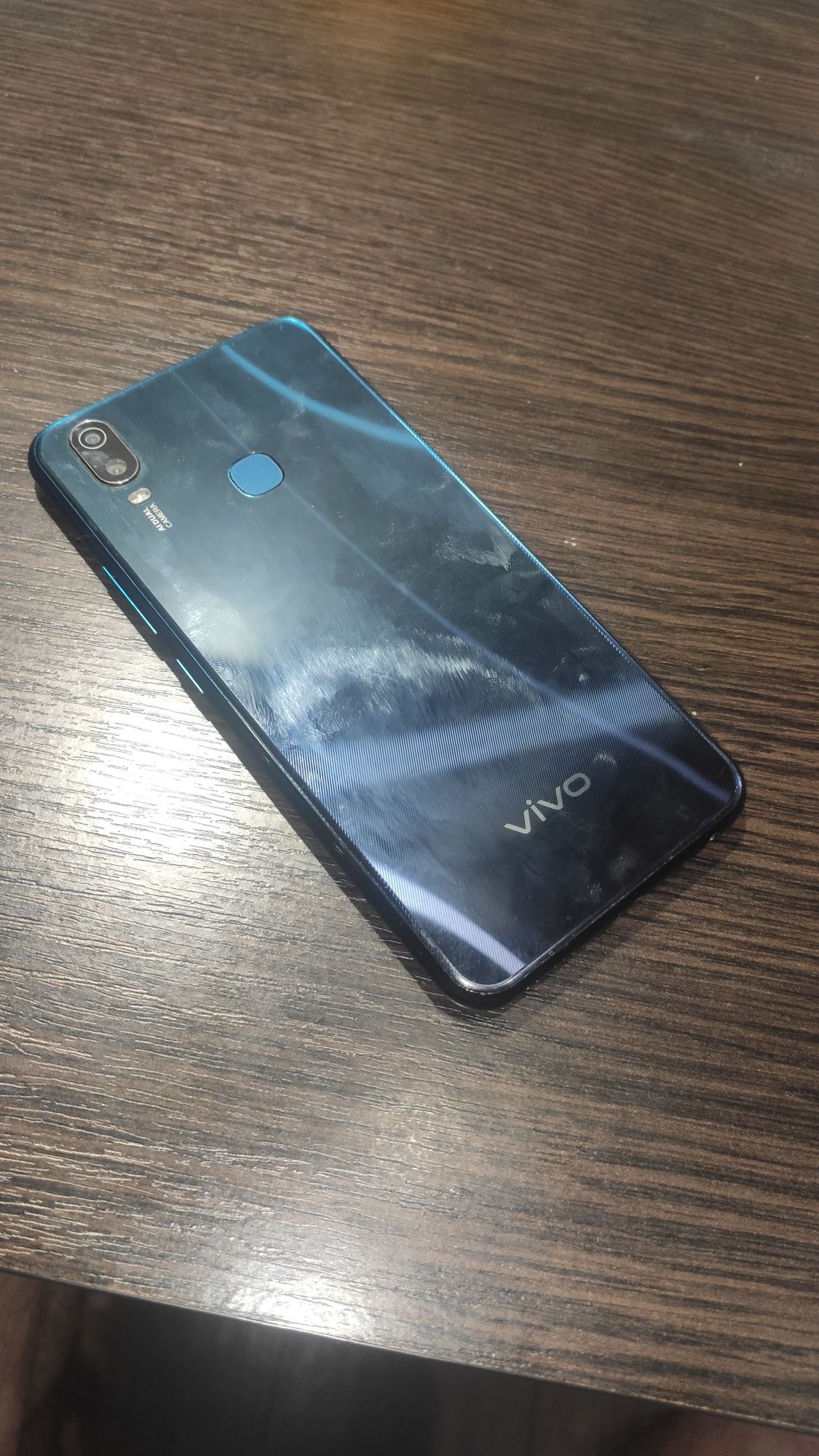 Телефон Vivo y11 на запчастини