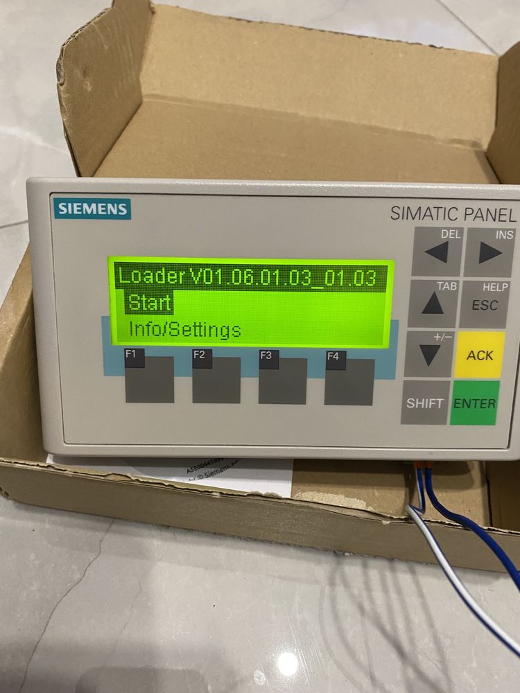 SIMATIC Panel Operatorski OP 73Micro - 6AV6640-0BA11-0AX0