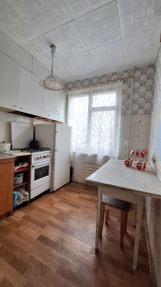 Продам 4 ком Центр Мстиславская Сертификат Євідновлення