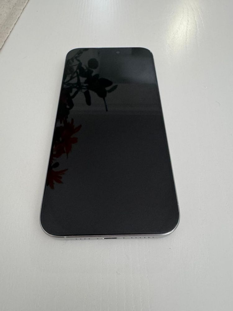 VENDO 2 IPHONES 15 PRO MAX 256g - COMO NOVO - ENTREGO EM MÃOS