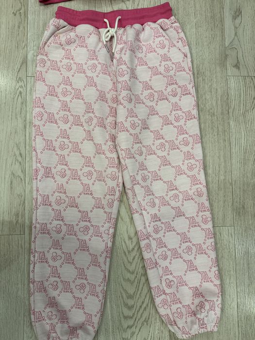 Костюм стильовий 48-50розмір