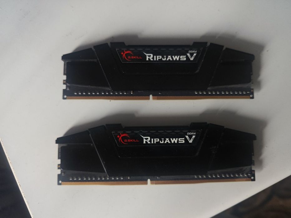 Оперативная память 2х8 G.SKILL DDR4 - 3600