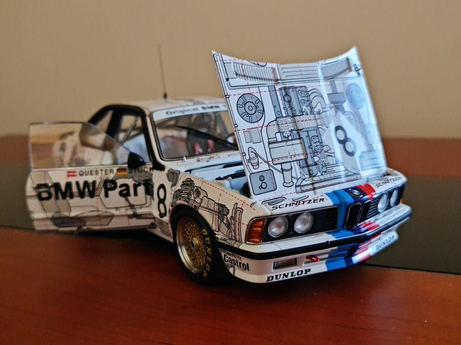 Miniatura BMW 1:18