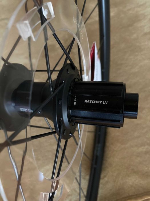 Komplet kół DT SWISS koła koło szosa gravel endurance NOWE