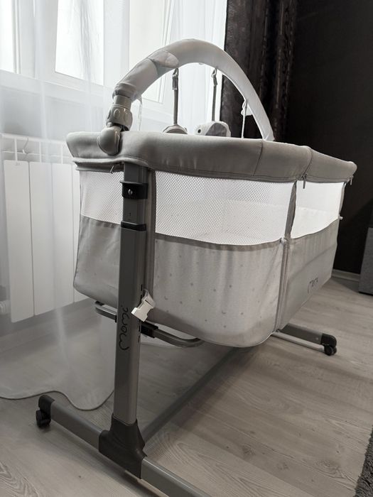 Продам приставне ліжечко для немовлят Momi