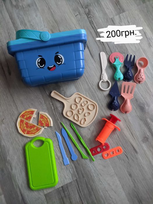 Іграшковий посуд продукти фастфуд піца печиво пікнік