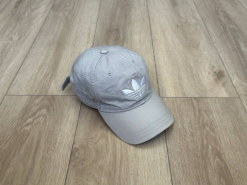 Кепка бейсболка adidas