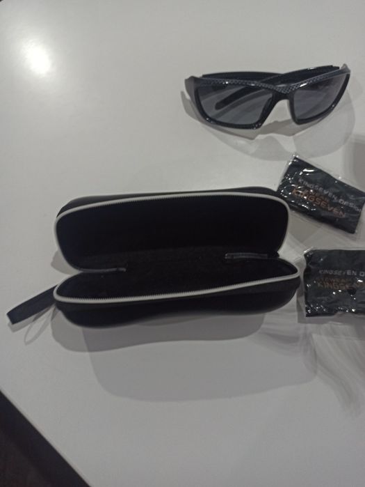 Okulary przeciwsłoneczne kingseven