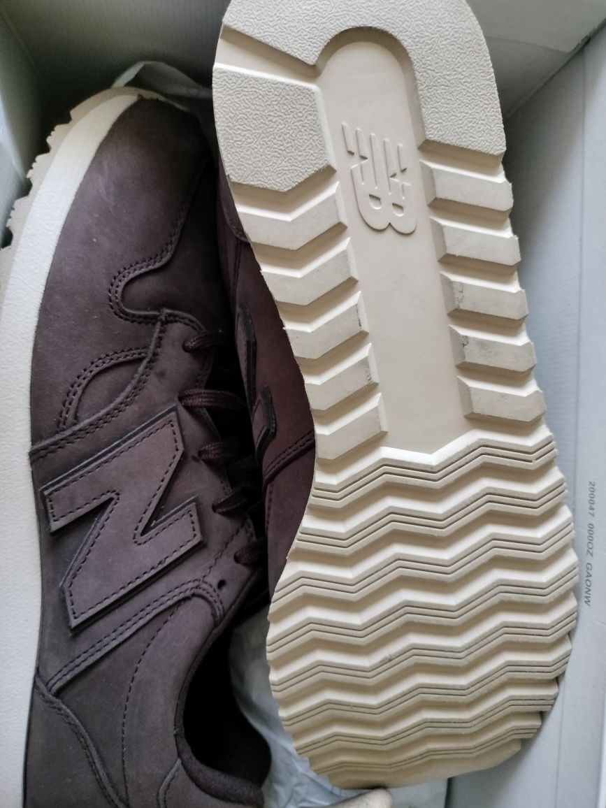 Sapatilhas new balance tamanho 42