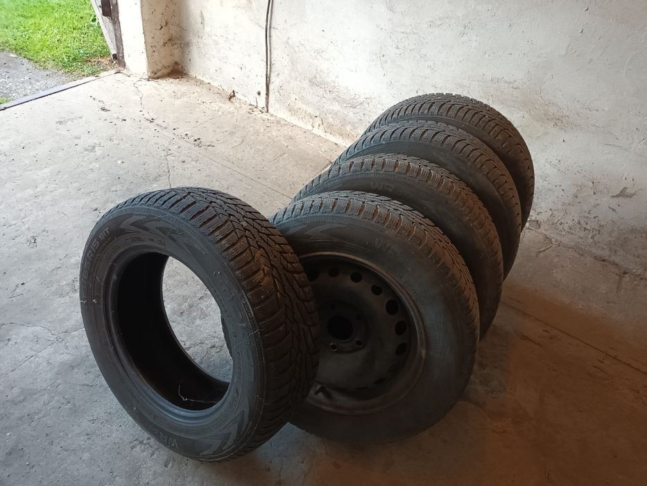 4x Kola zimowe 15 Renault Megane Nokian plus gratis
