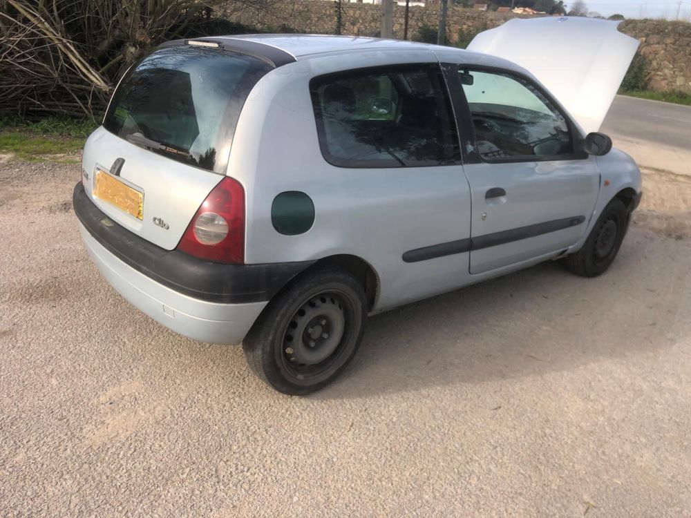 Renualt Clio 1.2 5 Lugares