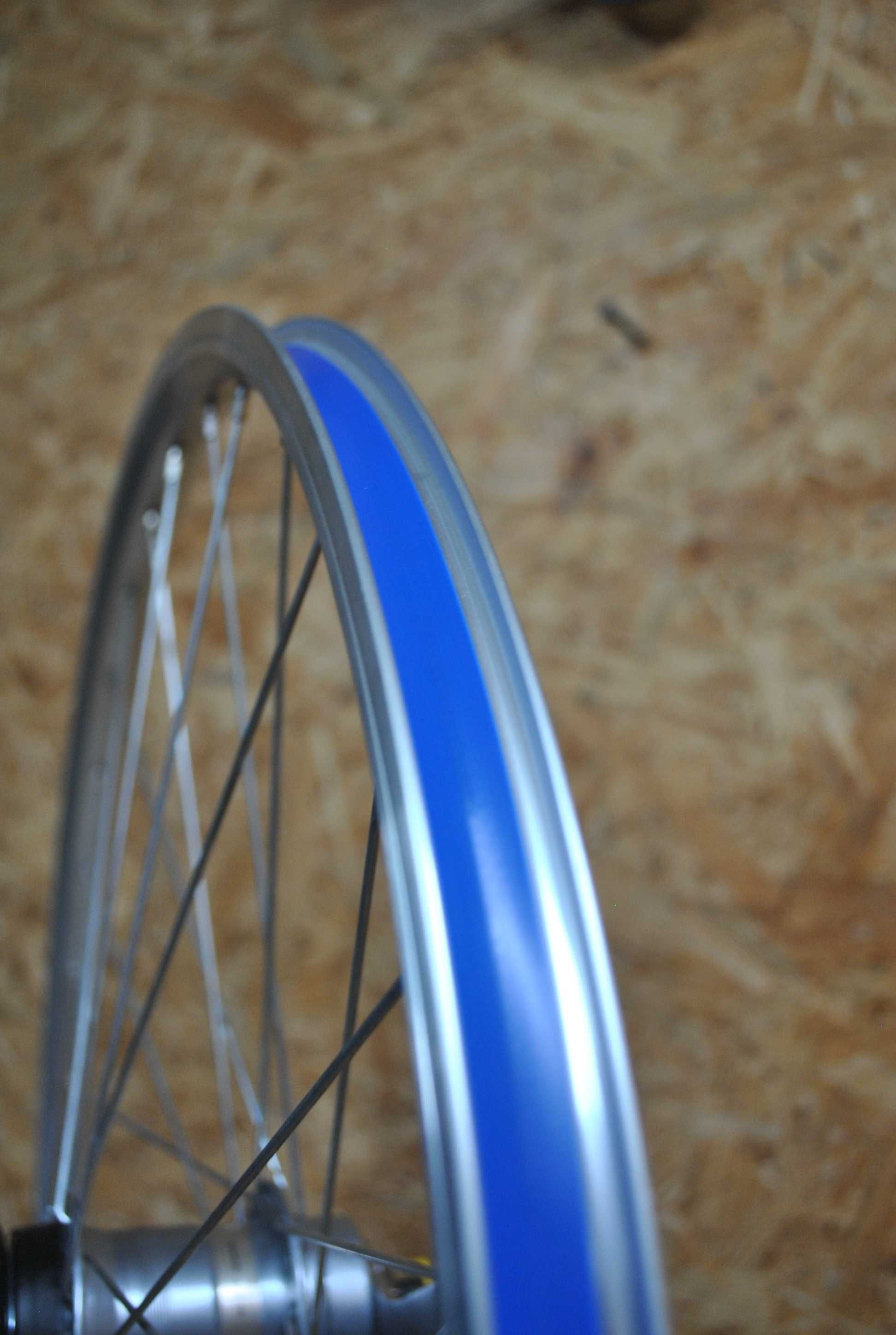 Koło rowerowe kompletne Tylne Tył 24 cali Shimano Nexus 3 biegi