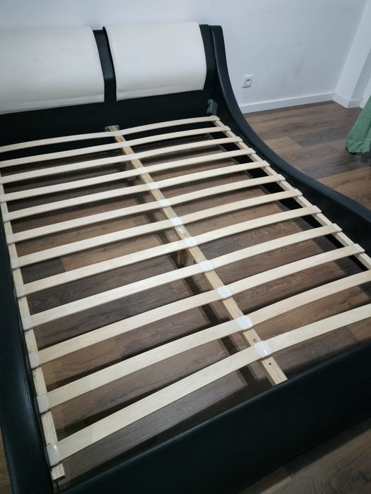 Vendo cama de casal com entrado