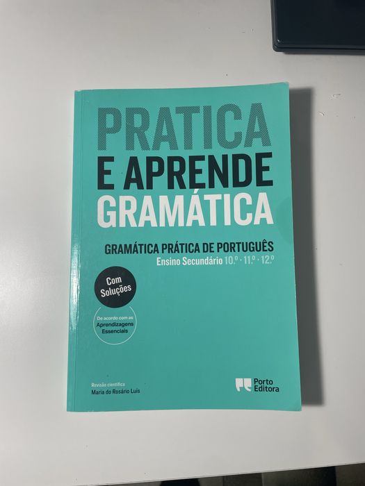 Livro gramática de Português