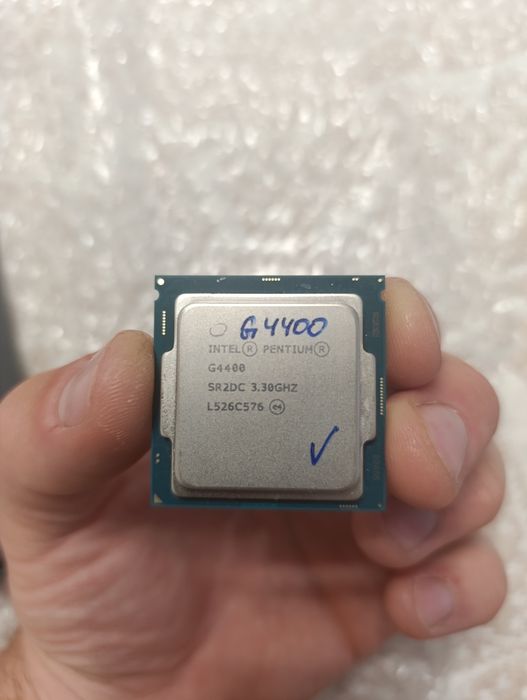 Материнська плата MSI Z170A разом із процесором
