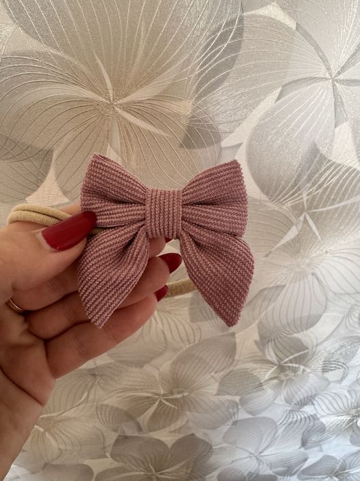 Ніжна сукня для маленької принцеси