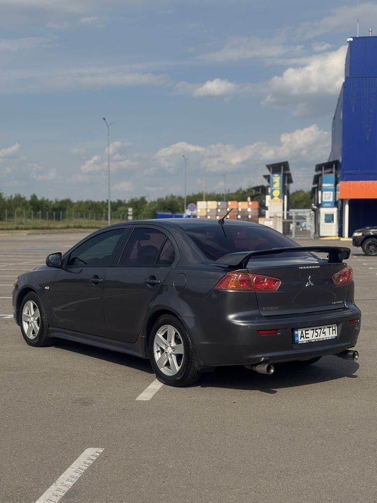 Лансер X 2.0 2007 газ\бенз автомат