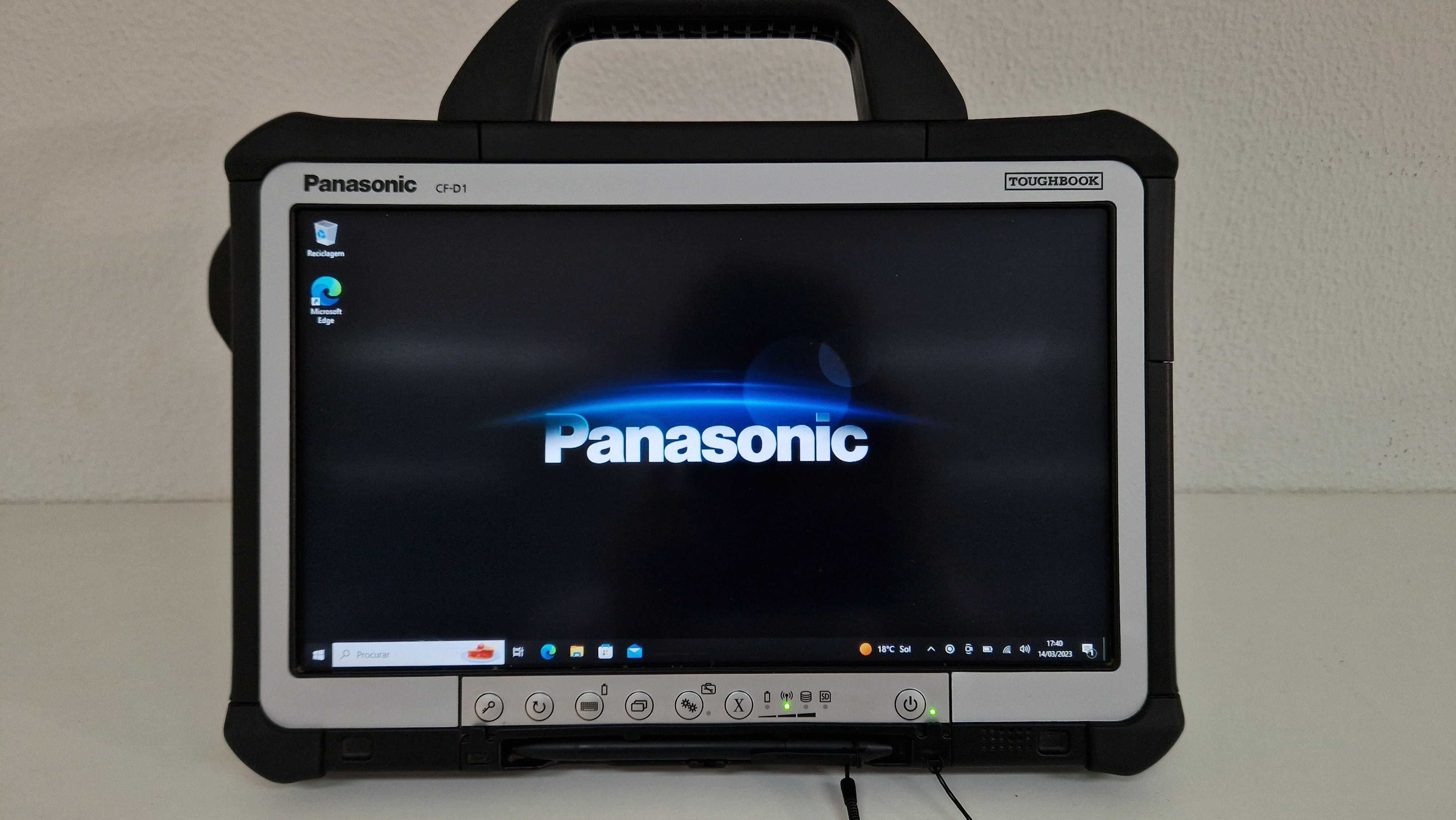 Panasonic ToughBook CF-D1N MK3 | 13.3'' HD Touch | 8GB Ram | 512GB SSD