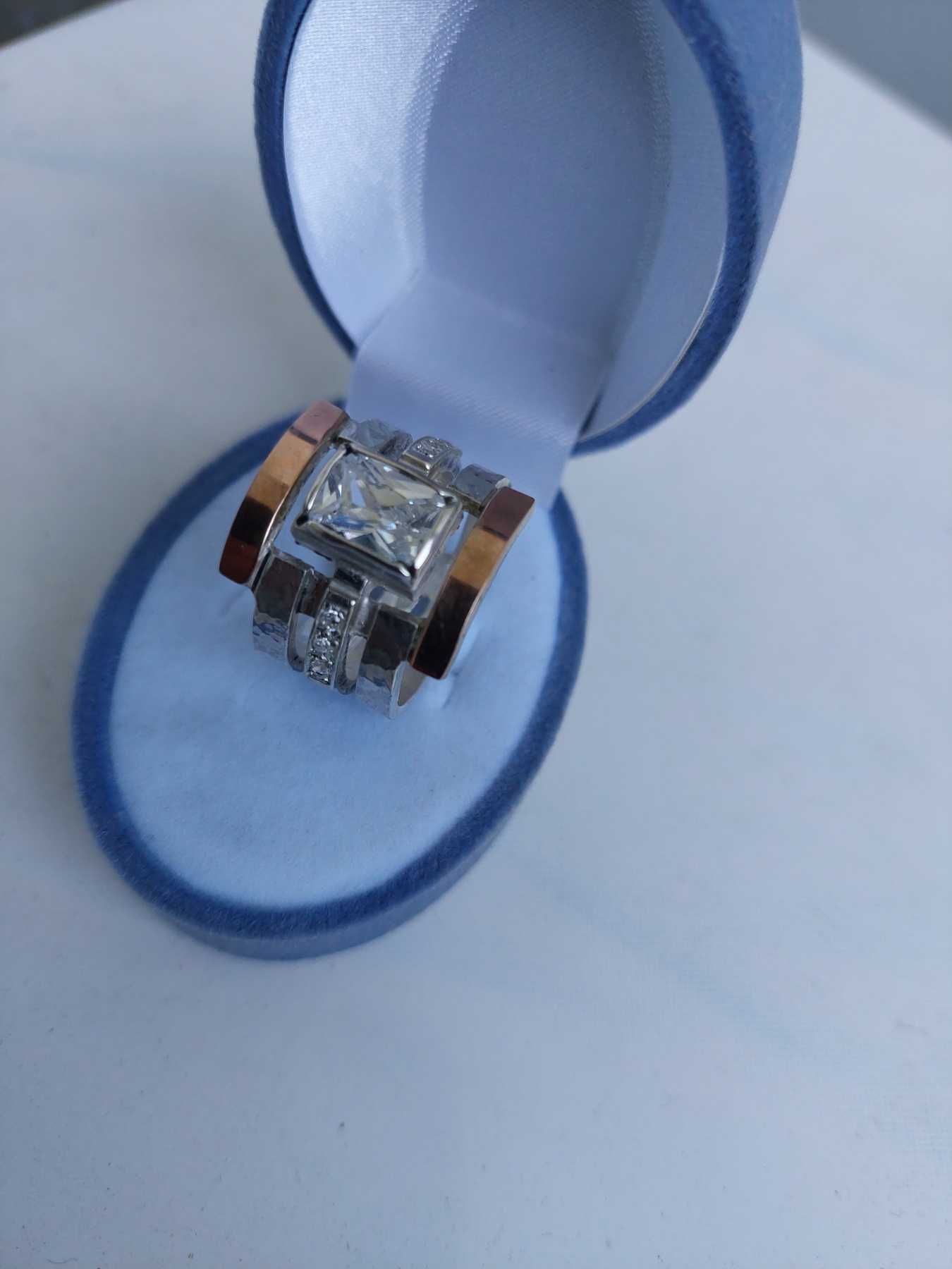 серебряное кольцо с золотом