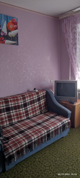 Продам 1к ж/м Приднепровск ул. Космонавтов