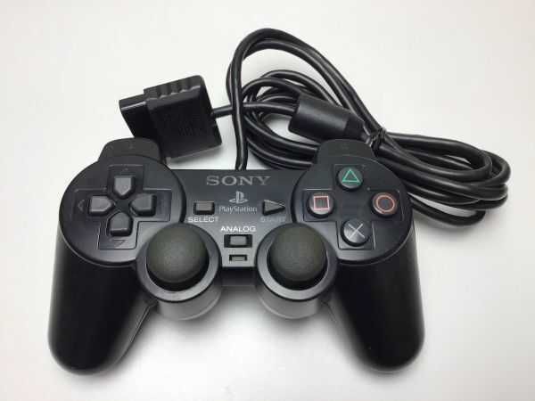 Vendo ps2 com cabos e comandos com garantia