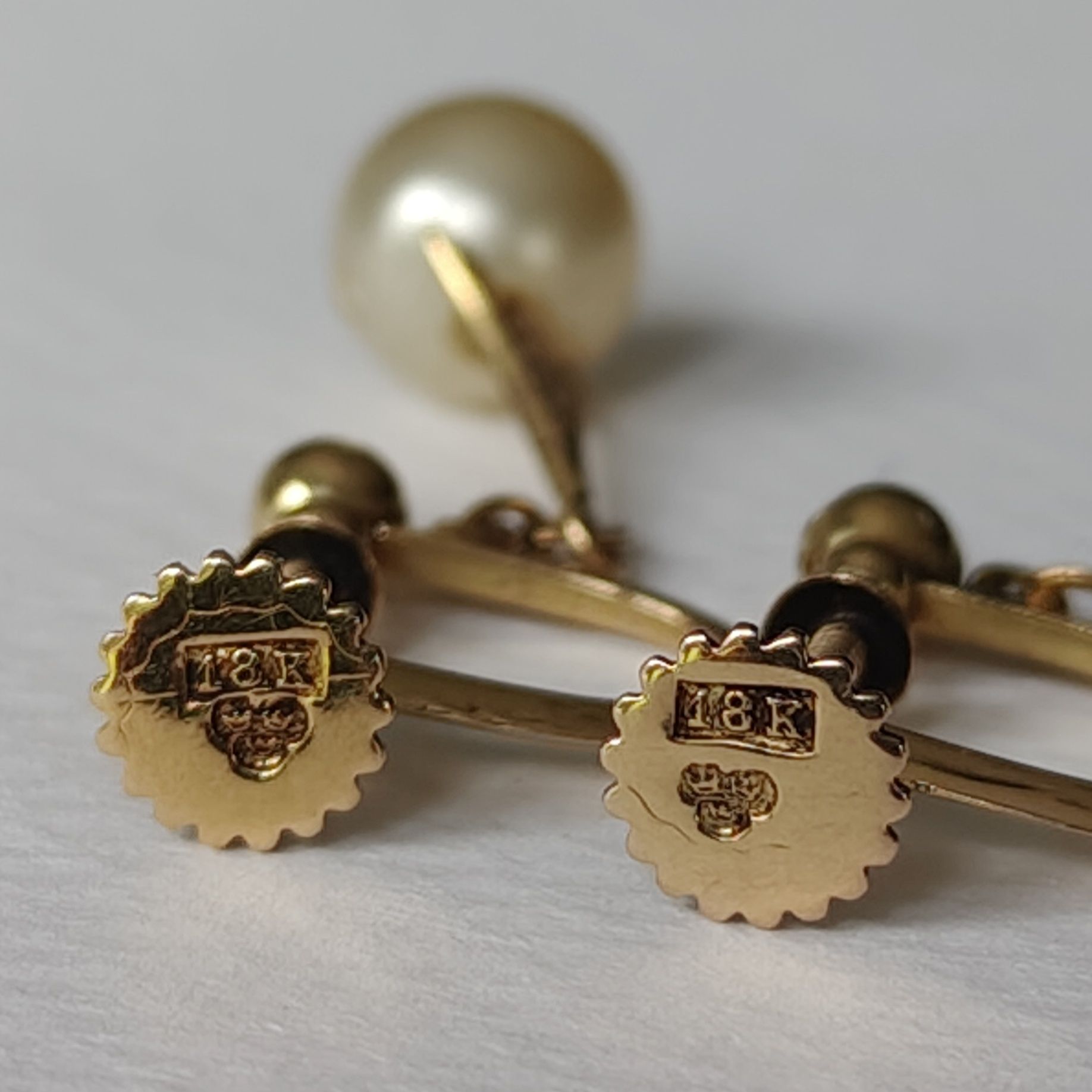 Kolczyki, złoto 18k, perły.