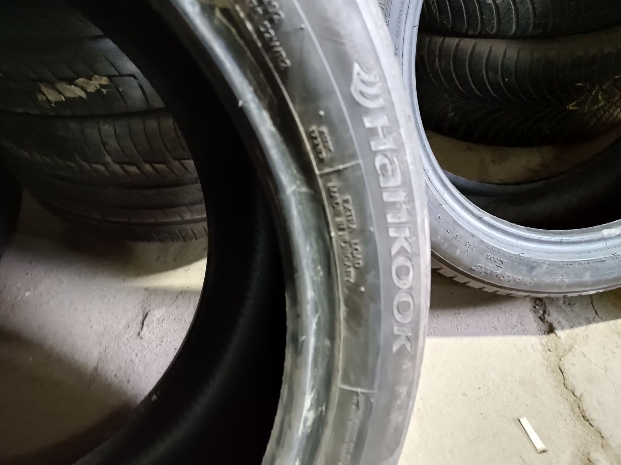 Шини RSC літо Hankook 315/35/21 6mm 2шт. 2020р.