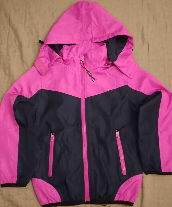 Kurtka przeciwdeszczowa dziecięca różowo granat kaptur r 110 Viliano.