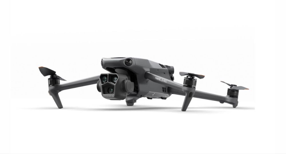 DJI Mavic 3 pro fly more como novo!